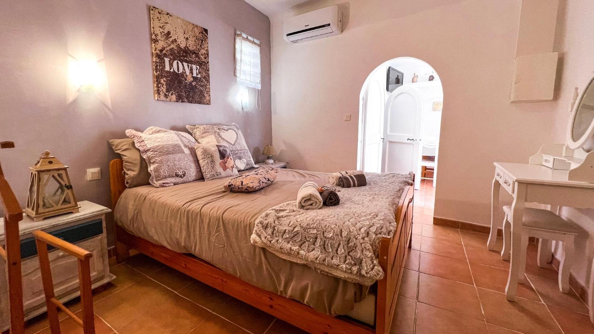 Reve D'Azur, Mazet En Bord De Mer, Parking, Piscine Partagee, Terrasse Bbq & Draps Inclus La Nartelle, 1 Salon, 1 Chambre, 1 Cuisine , 1 Sdb Сент-Максим Экстерьер фото